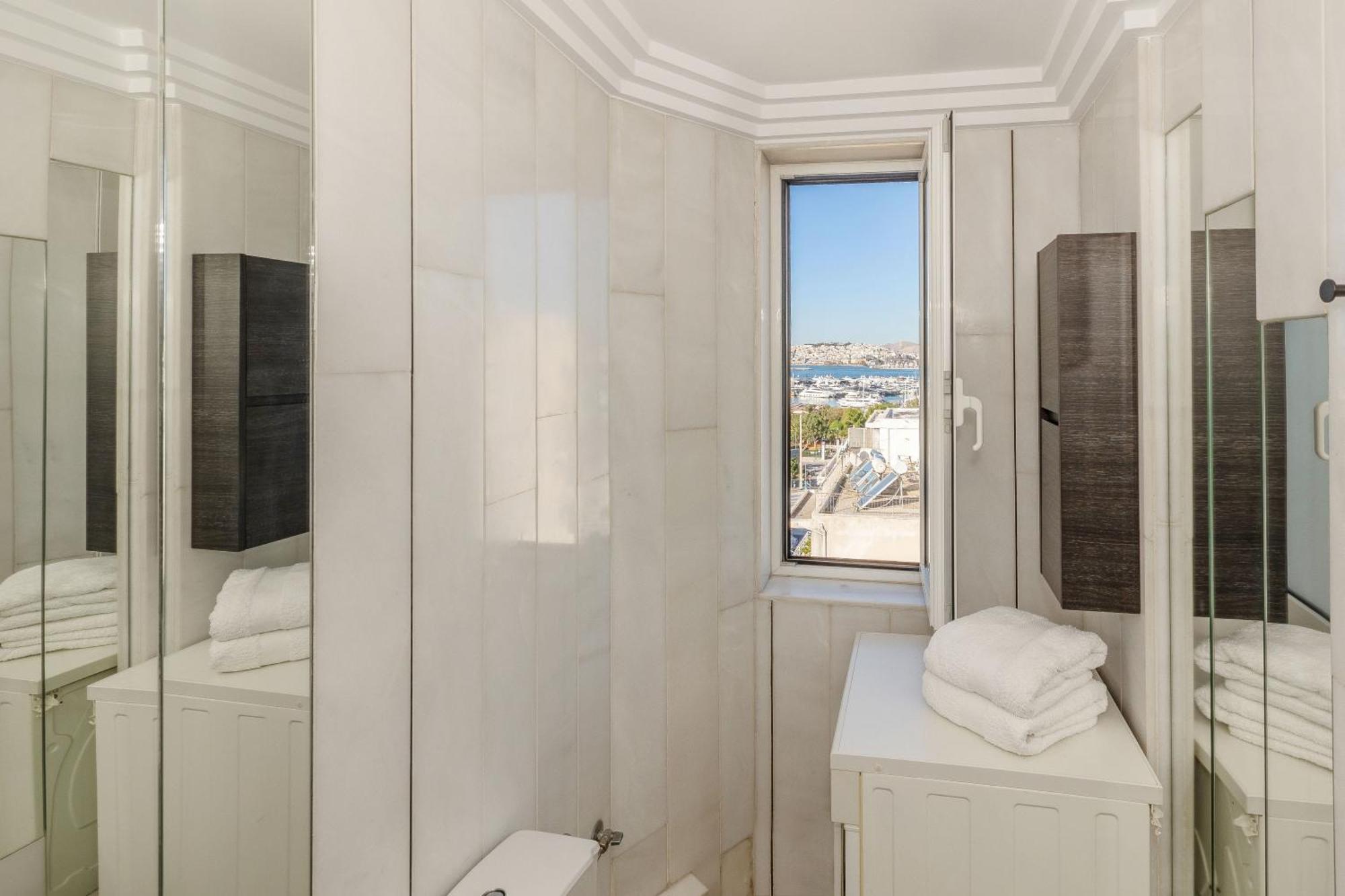 Nice Sea View Elegant Apartment Атина Екстериор снимка