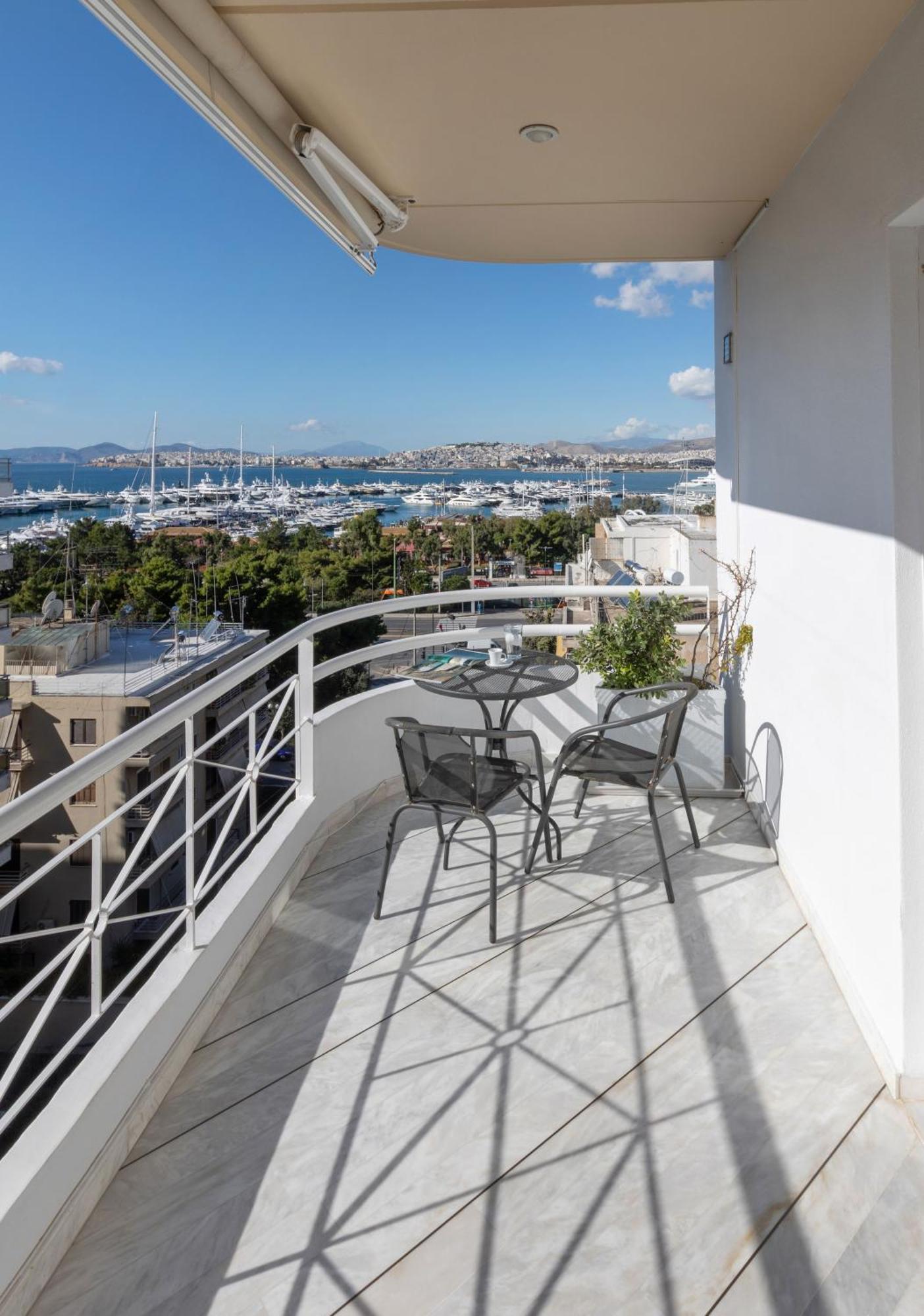 Nice Sea View Elegant Apartment Атина Екстериор снимка