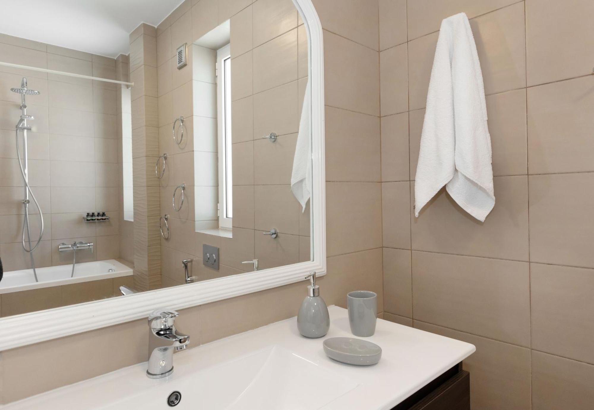 Nice Sea View Elegant Apartment Атина Екстериор снимка